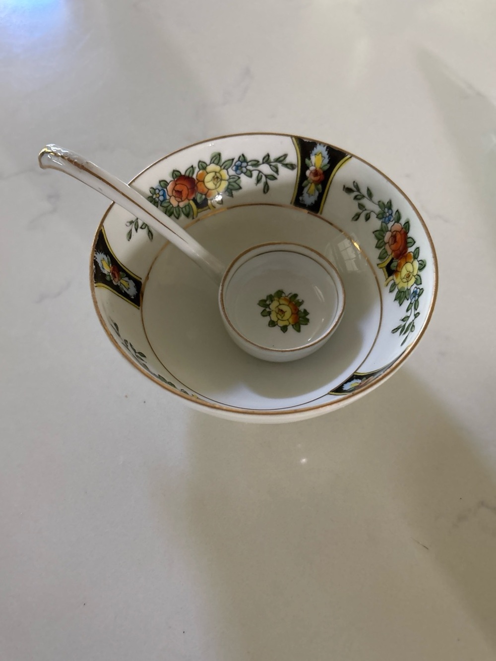 Noritake White Porcelain Serving Bowl and Ladle with Floral Trim - Picture 2 of 16
